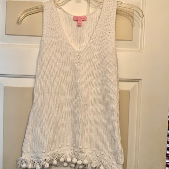 Lilly Pulitzer white knit sleeveless v neck top with tasseled bottom - Picture 1 of 2